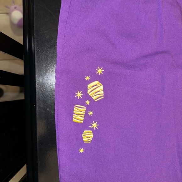 Torrid Disney Capri size 1 (14/16) - Picture 6 of 6